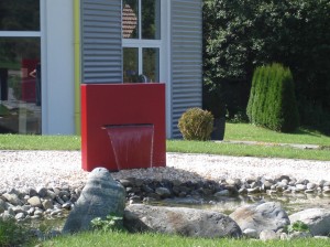 Wasserfall im Garten